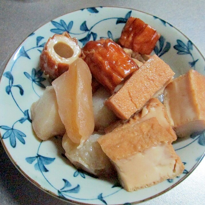 厚揚げと竹輪の煮物